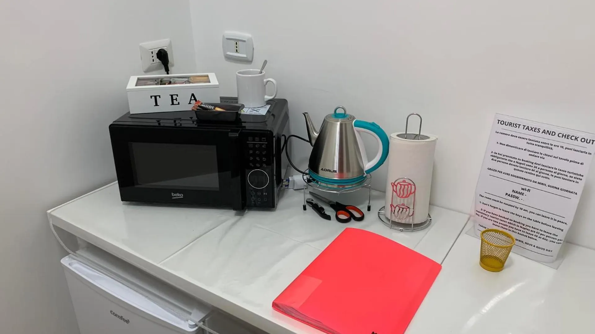 Miris Home Fast And Comfortable With Self Check In 8 Minutes Walk Near Naples Airport Ιταλία